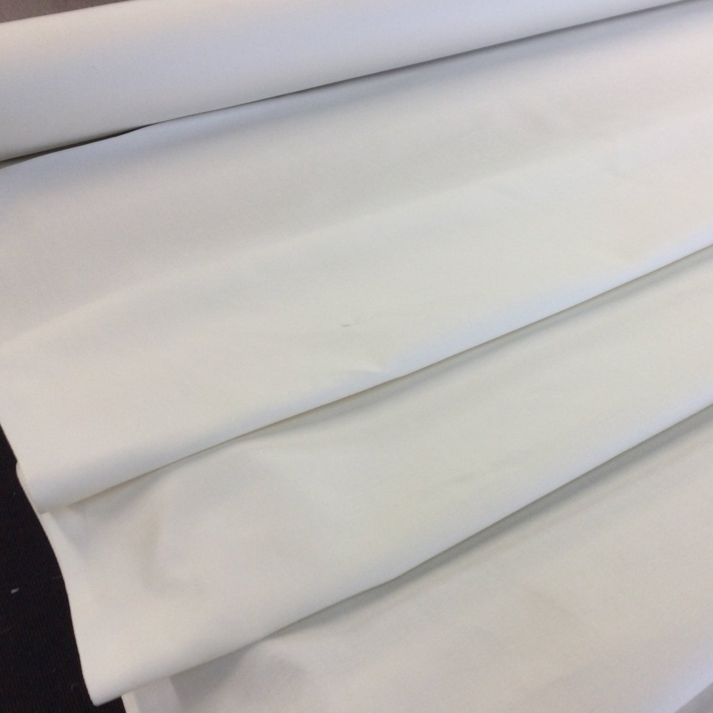 DB2 Ivory Polycotton Sateen Curtain Lining