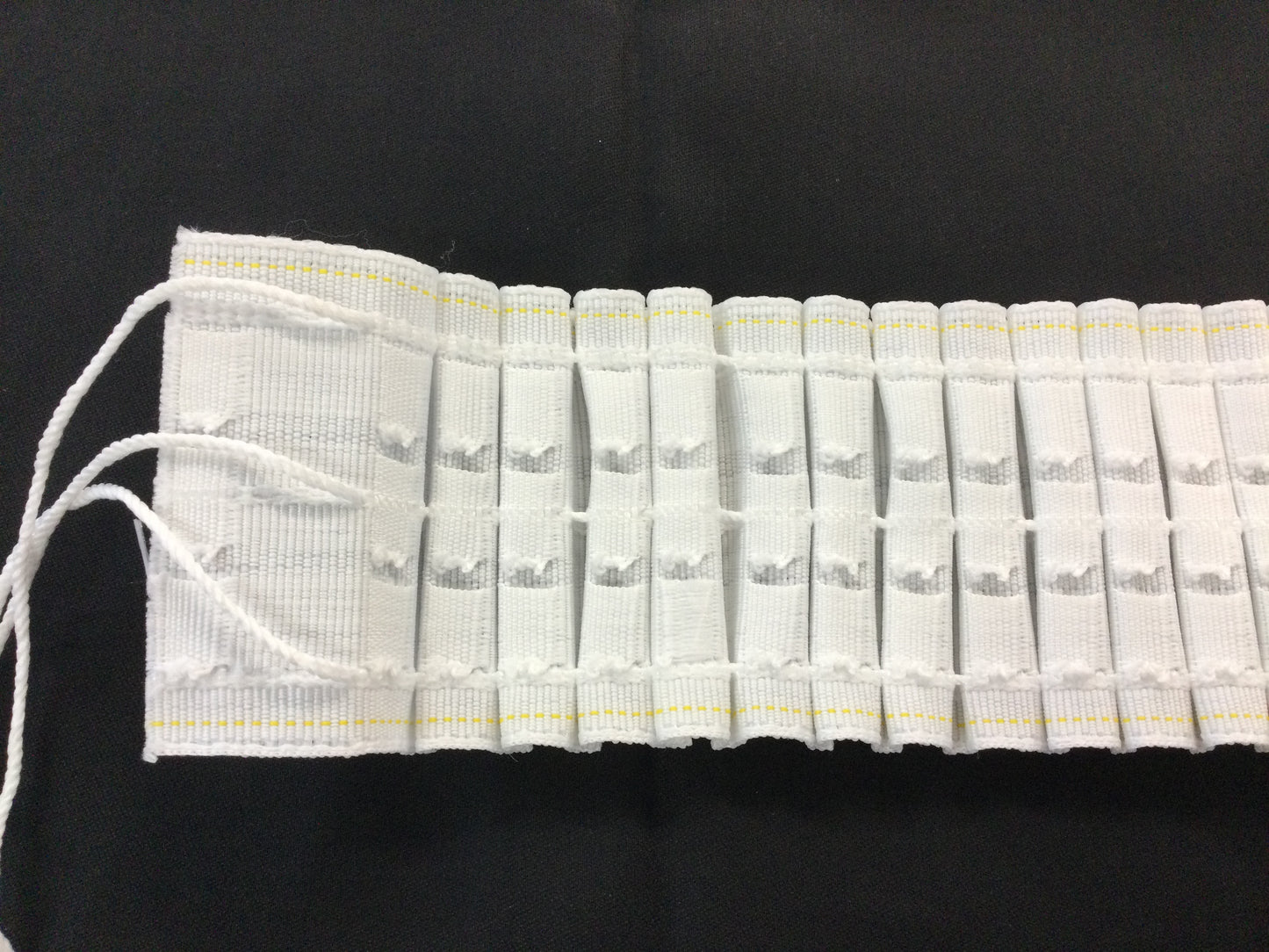 D51 3" Woven Pockets Pencil Pleat Tape